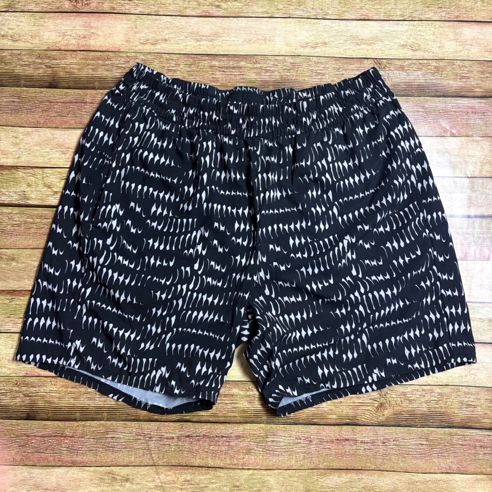 Z by Zella Mens Black White Abstract Print Athletic Shorts Large Drawstring